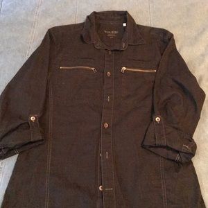 Men’s Guess button down shirt